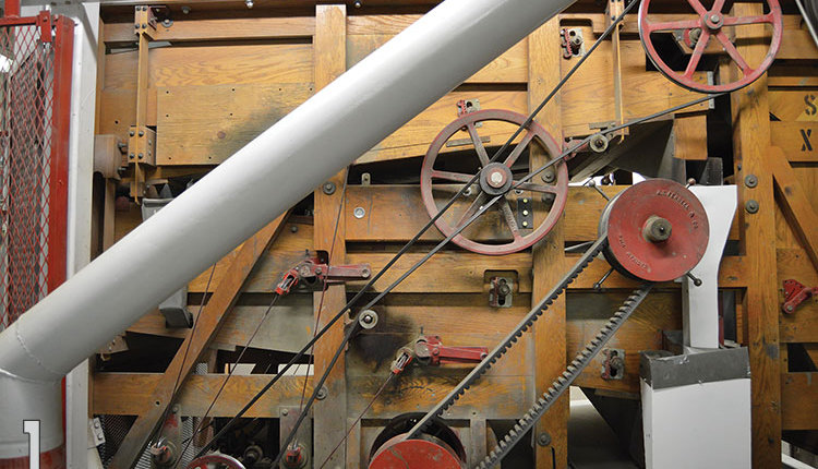 1703-18-HFG-clipper-cleaner